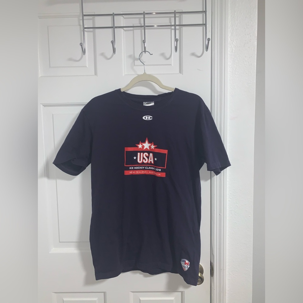 USA Ice Hockey Classic 2018 T Shirt USA vs. Canada Size Medium